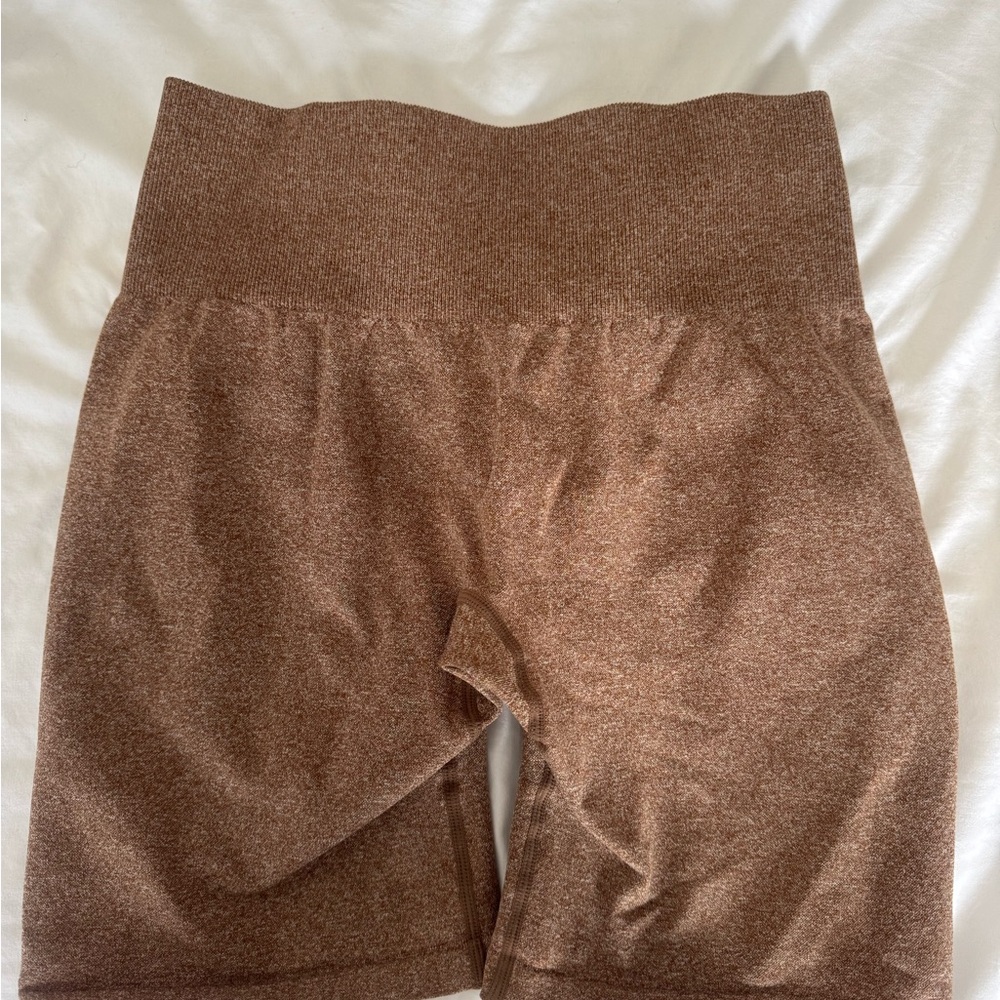 NVGTN High-Waist Brown Seamless Bike Shorts